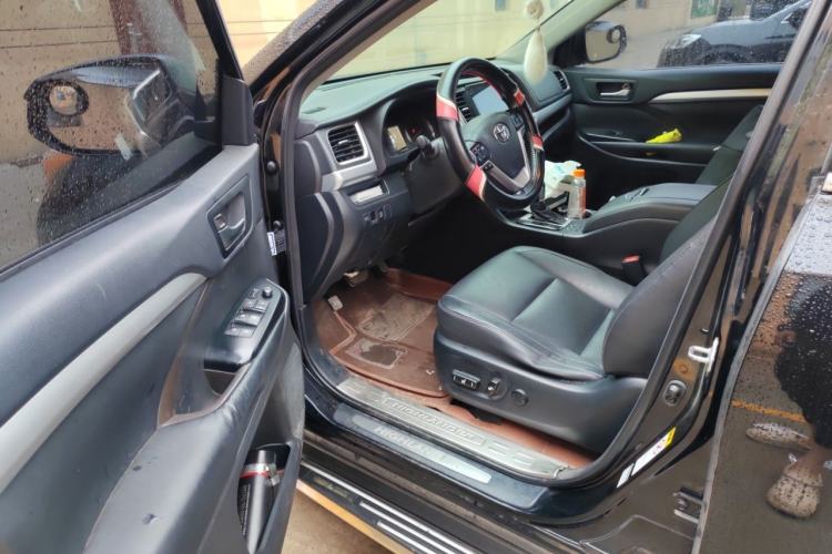 Used Toyota Highlander 2015 2.0T Four-Wheel Drive Luxury Edition 7-Seater
