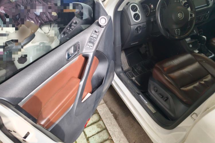 Used Volkswagen Tiguan 2016 300TSI Automatic Two-Wheel Drive Luxury Edition Driver Seat