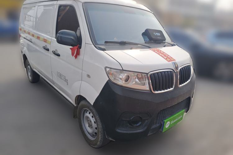 Used Jinbei Hiace X30 2023 1.5L Super-Enjoyment Van 2/5 Seats Non-Air-Conditioned Version SWC15M Front Right 45 Deg