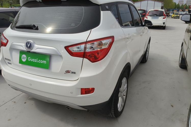 Used CHANGAN CS35 2016 1.6L Automatic Luxury Model China IV Standard Exterior 3