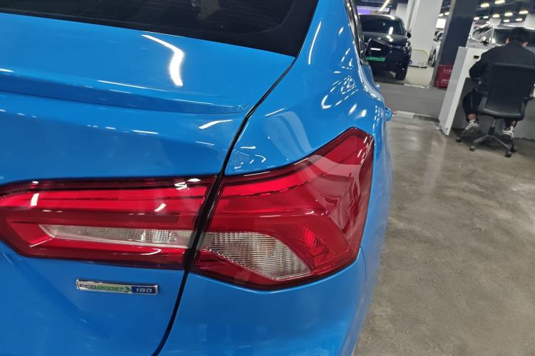 Used Ford Focus 2022 Sedan EcoBoost 180 Automatic ST Line