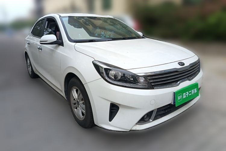 Used Kia Forte 2018 1.6L Automatic Value-Connect Edition with Intelligent Connectivity Front Right 45 Deg