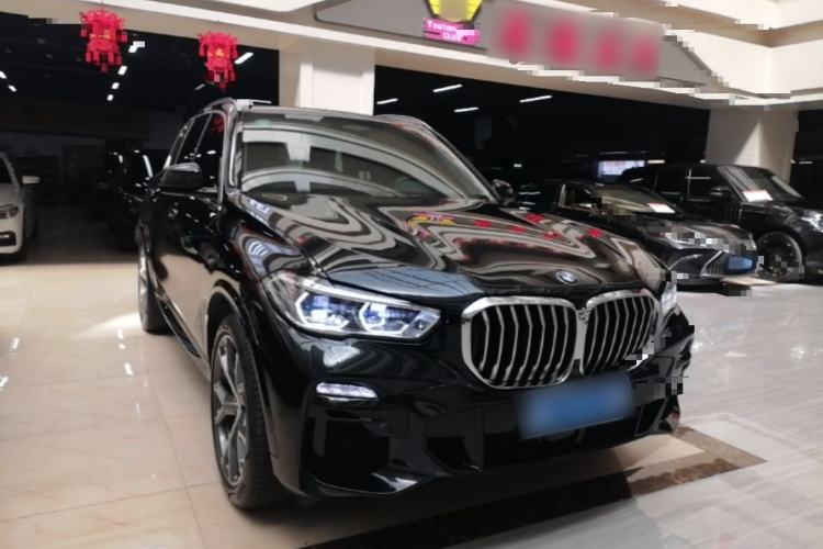 Used BMW X5 2020 xDrive40i Luxury Model with M Sport Package
