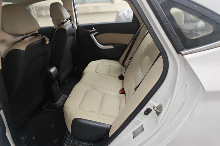 Used Changan Alsvin V7 2015 1.6L Manual Enjoyment Model China IV Standard