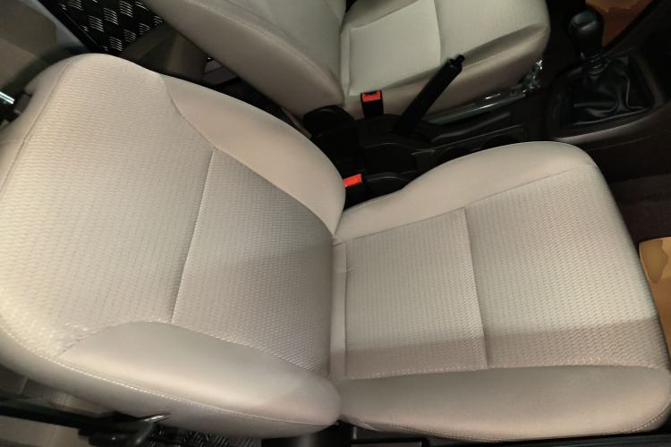 Used Wuling Hongguang V 2021 1.5L Jingqu Version LAR Right Front Seat