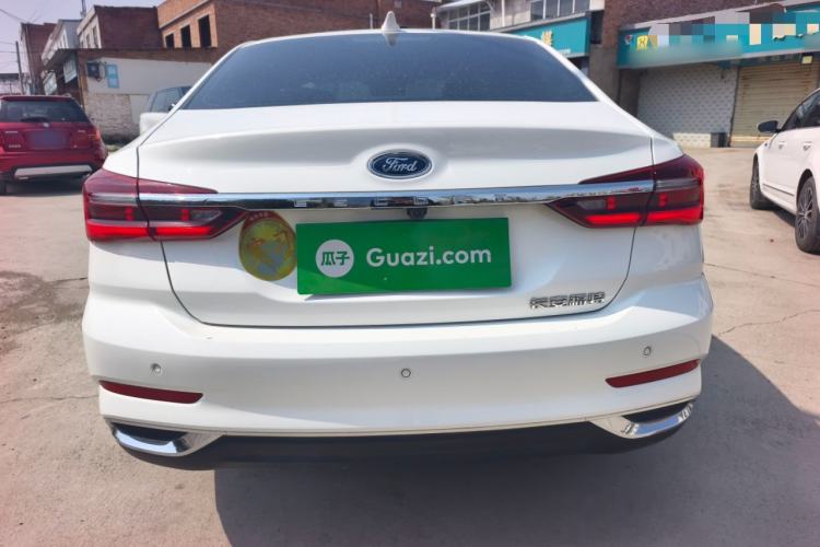 Used Ford Escort 2021 1.5L Automatic Diamond Edition