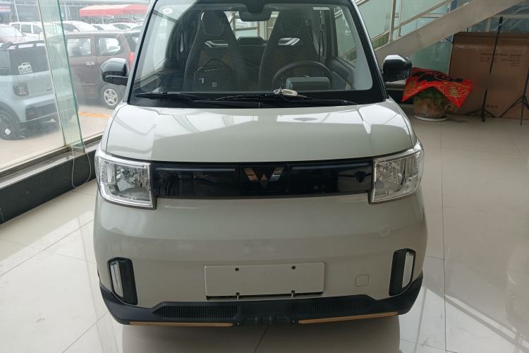 Used Wuling Hongguang MINIEV 2022 GAMEBOY 300km Play Edition Lithium Iron Phosphate Front