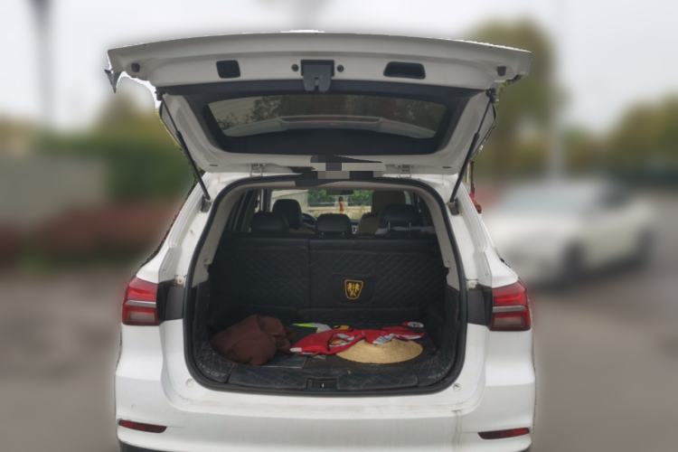 Used Roewe RX5 2020 20T Automatic 4G Connected Million Edition Trunk