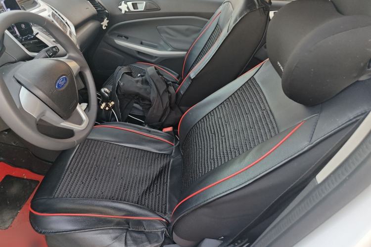 Used Ford EcoSport 2013 1.5L Manual Fashion Model
