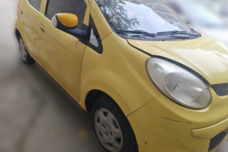 Used CHANGAN Benni mini 2012 1.0L Manual Family Edition China IV Standard Front Right 45 Deg