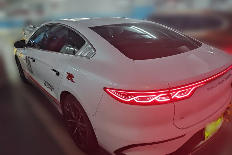 Used BYD Han 2022 EV Genesis Edition 610KM All-Wheel Drive Premium Model
