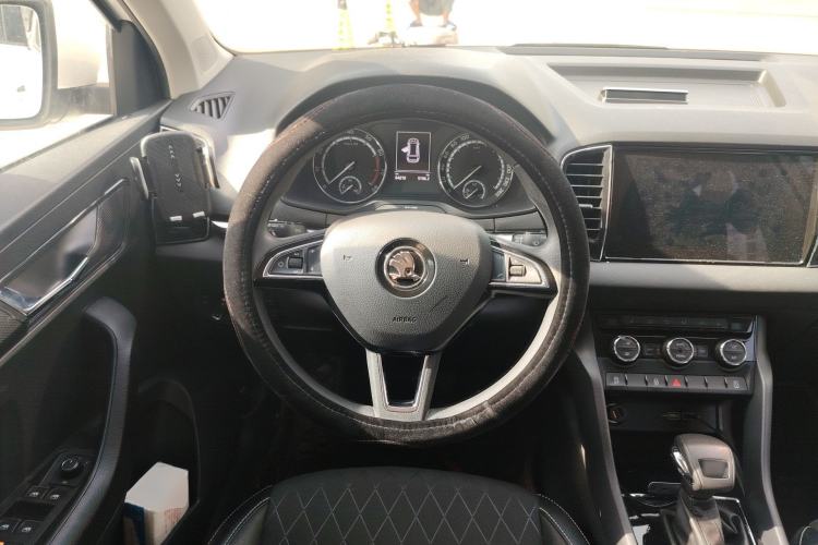Used Skoda Karoq 2020 TSI280 Smart Drive Technology Edition China VI Steering Wheel