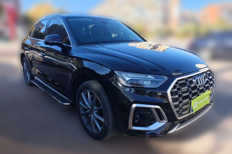 Used Audi Q5L 2022 Updated Version 45T Luxury Prestige Edition Front Right 45 Deg