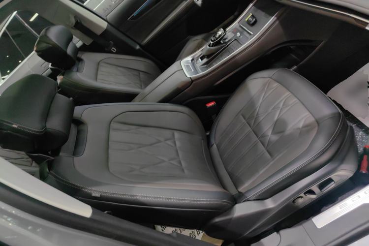 Used Ford Edge 2025 Ford Explorer L 2.0T EcoBoost E-Hybrid Four-Wheel-Drive 7-Seater Supreme Model