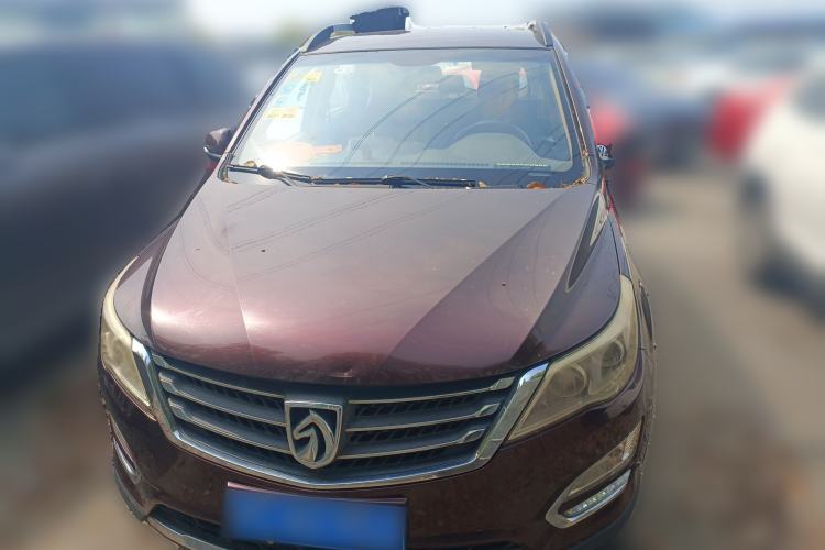 Used Baojun 560 2015 1.8L Manual Elite Edition Front