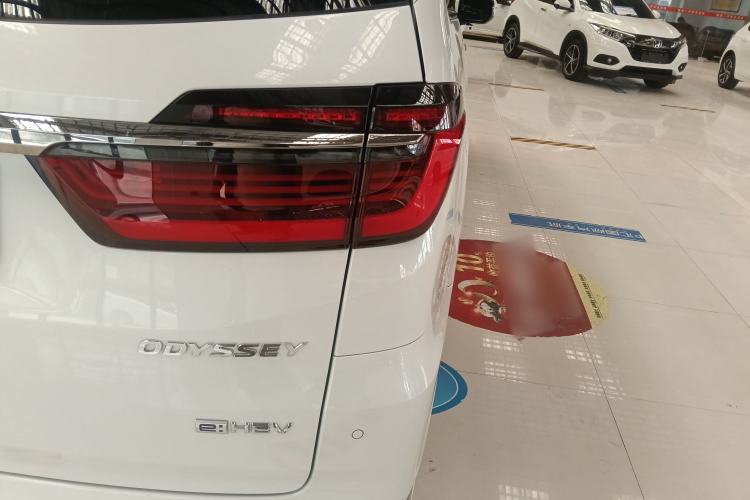 Used Honda Odyssey 2024 2.0L eHEV Sharp·Luxury Edition Right Rear Taillight