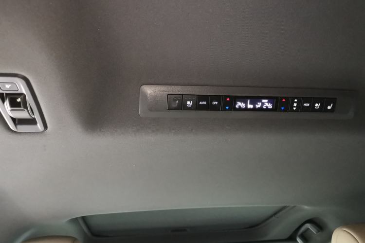 Used Toyota SIENNA 2024 2.5L Hybrid Four-Wheel Drive Prestige Edition Headliner