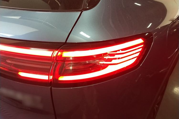 Used Geely Galaxy Xingjian 7 EM-i 2025 120km Flagship Edition Right Rear Taillight