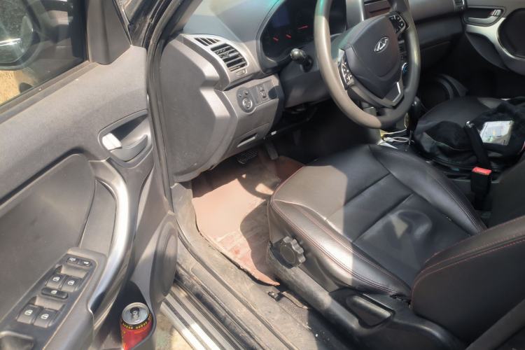 Used Chery Tiggo 3 2014 1.6L CVT ZhiShang Edition Driver Seat