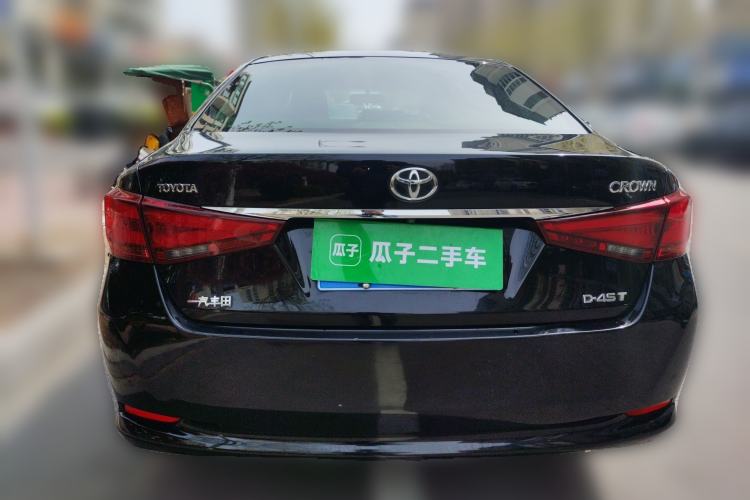 Used Toyota Crown 2015 2.0T Fashion Edition Rear