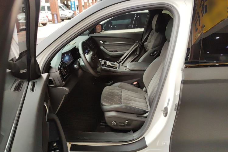 Used Geely Auto Monjaro L 2025 Dongfang Yao 2.0TD Automatic All-Wheel-Drive Wangyue Edition