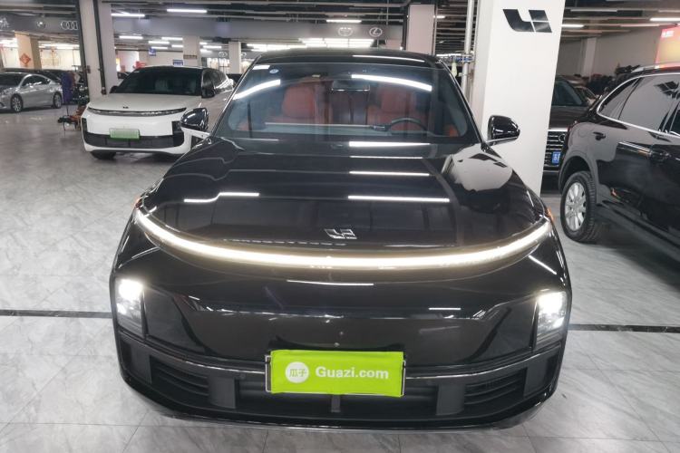 Used Li Auto L8 2023 Pro Model
