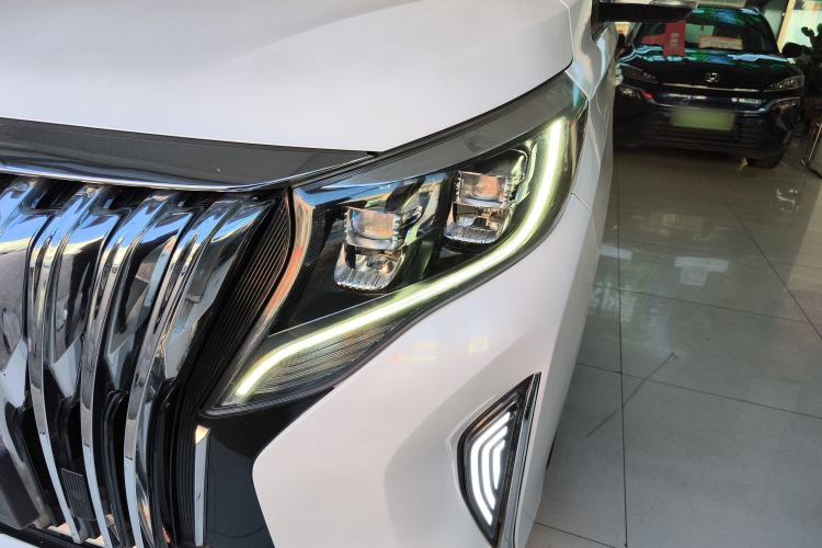 Used GAC Trumpchi M8 2023 Lingxiu Series 390T Deluxe Edition Left Front Headlight