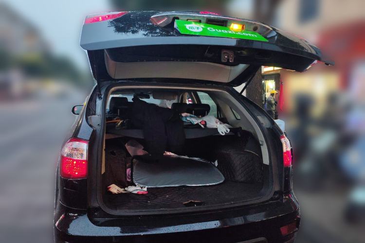 Used BYD S6 2014 2.0L Manual Luxury 5-Seater
