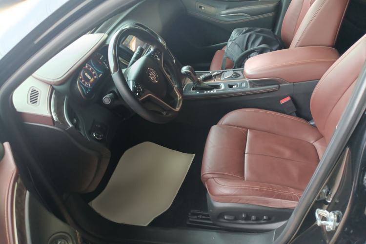 Used Buick LaCrosse 2013 2.0T SIDI Smart Luxury Flagship Edition Left Front Seat