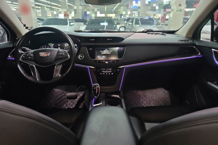 Used Cadillac XT5 2018 25T Luxury Model