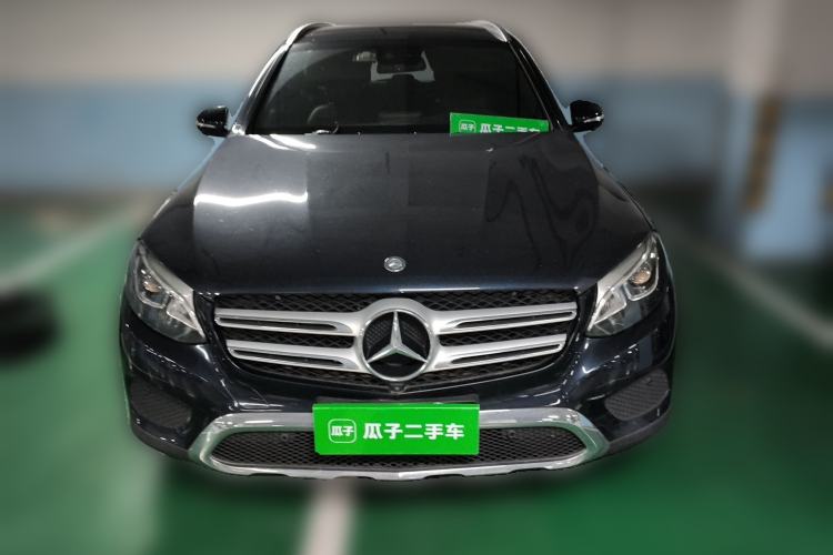 Used Mercedes-Benz GLC 2017 GLC 260 4MATIC Luxury Model