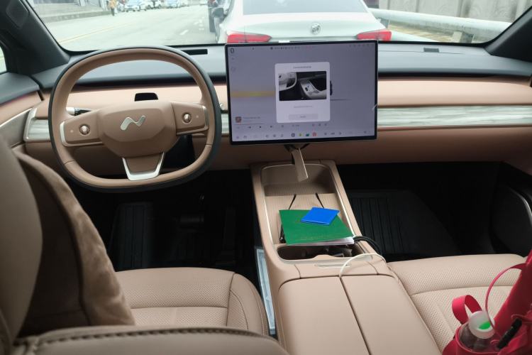 Used ONVO L60 2025 Model—60 kWh Rear-Wheel-Drive Version
