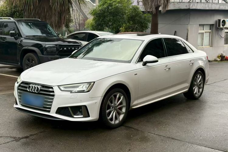 Used Audi A4L 2019 40 TFSI Fashion Edition China VI Emission Standard