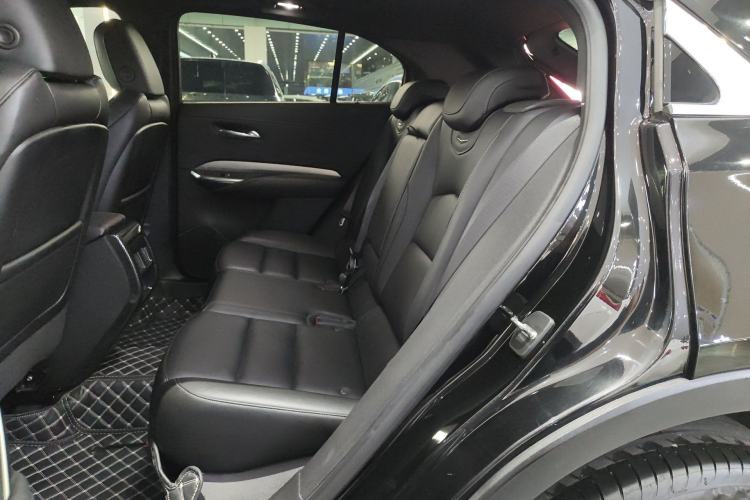 Used Cadillac XT4 2021 28T Two-Wheel Drive Luxury Version
