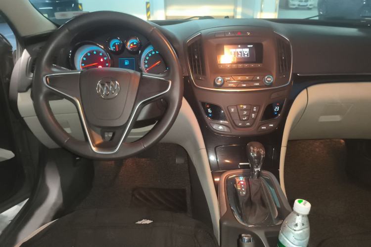 Used Buick Regal 2014 2.0L Leading Fashion Edition