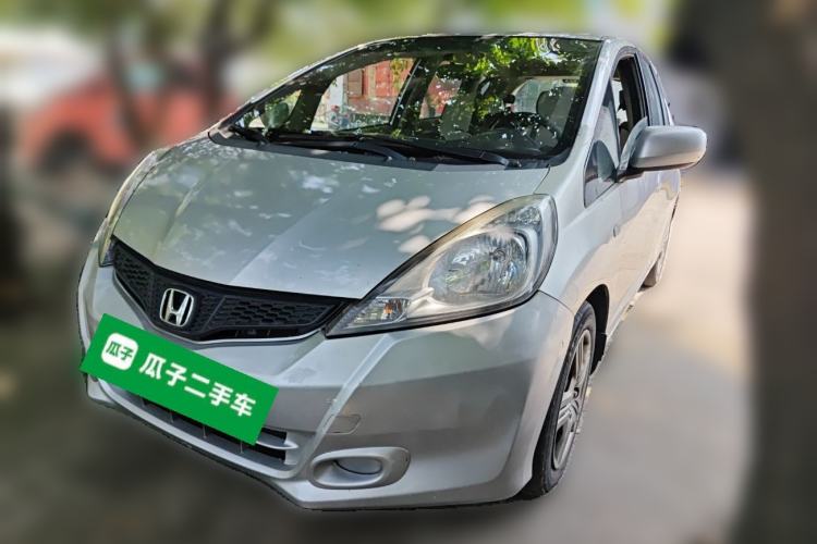 Used Honda Fit 2011 1.3L automatic comfort version