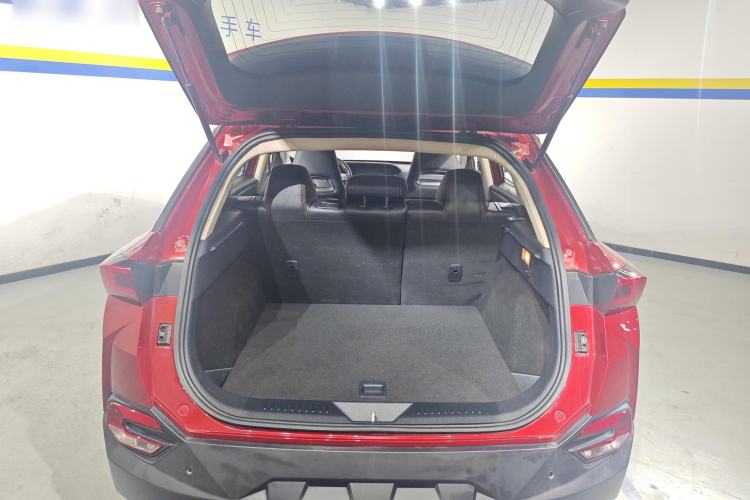 Used Bestune T77 2019 Facelift 230 TID Automatic Luxury Version China V Emission Standard
