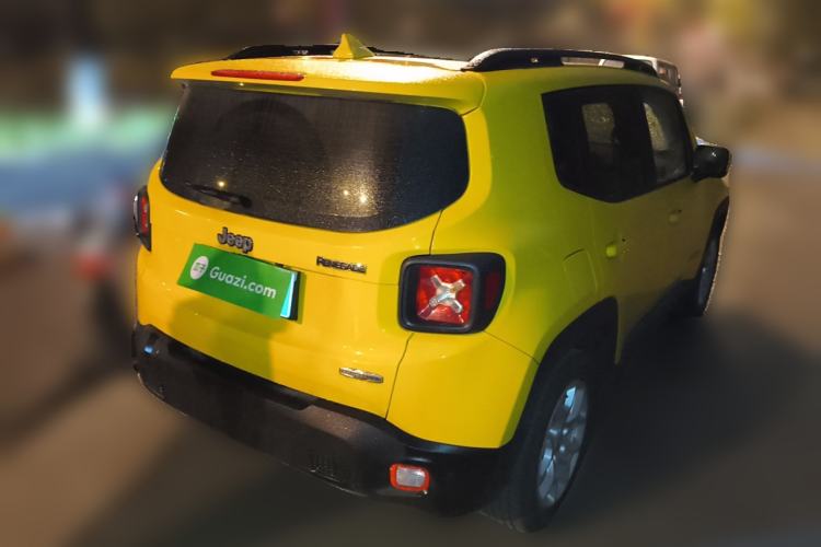 Used Jeep Renegade 2017 180T Automatic High-Energy Version Rear Right 45 Deg