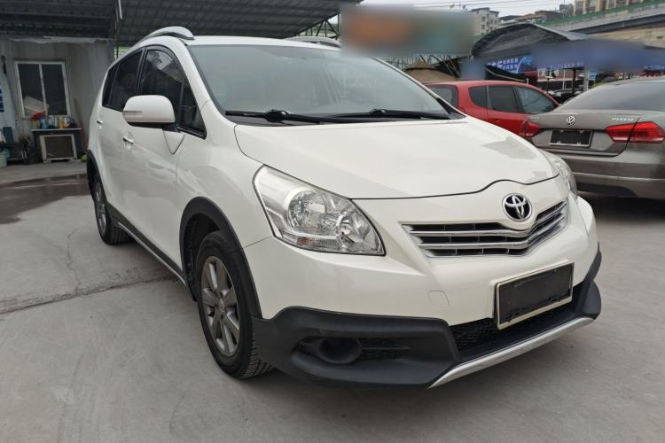 Used Toyota Verso 2015 180E CVT Crossover Edition