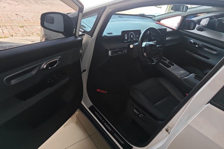 Used AION Y 2022 Plus 70 Smart Edition