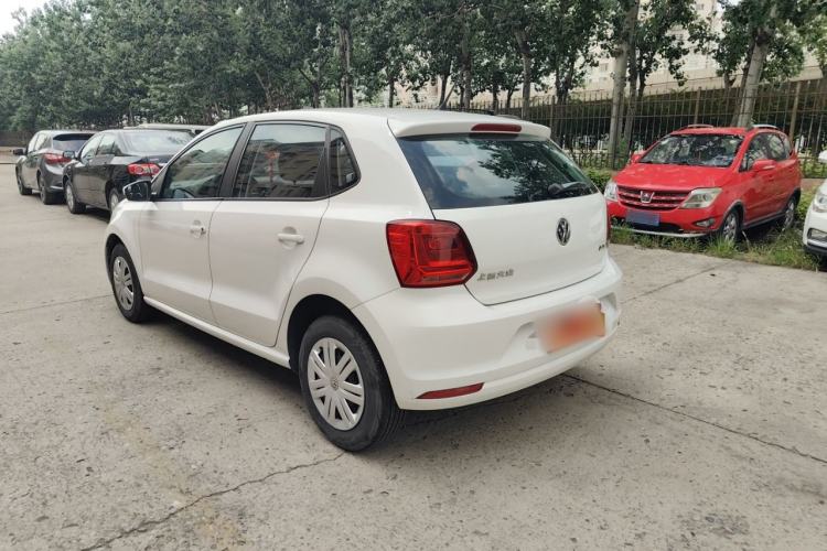 Used Volkswagen Polo 2016 1.4L Manual Fashion Model