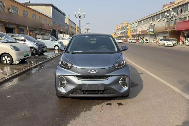 Used Chery Little Ant 2022 Sweet Pink Edition Half-Sugar Version Lithium Iron Phosphate 29.2 kWh 30 kW 301 km