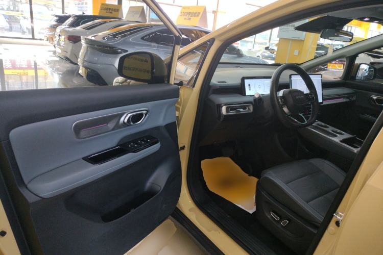 Used AION Y 2022 Plus 70 Smart Edition