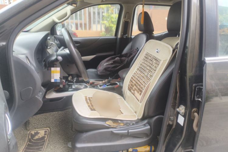 Used Nissan Navara 2017 2.5L Automatic 2WD Luxury Edition QR25