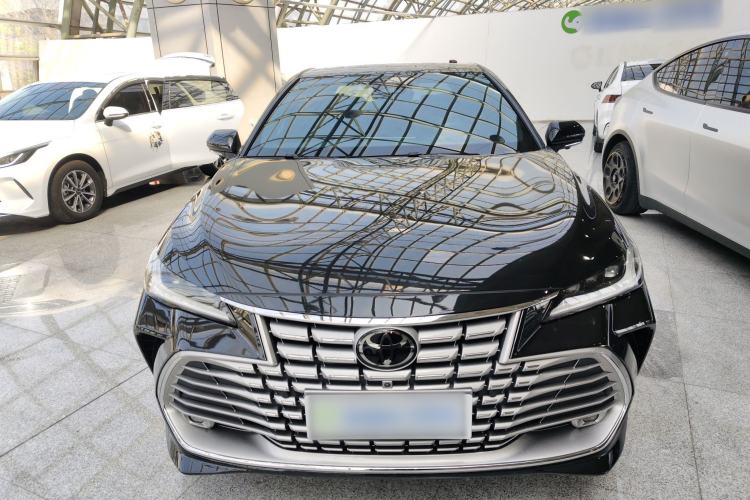 Used Toyota Avalon 2024 Dual-Motor 2.0L Premium Edition