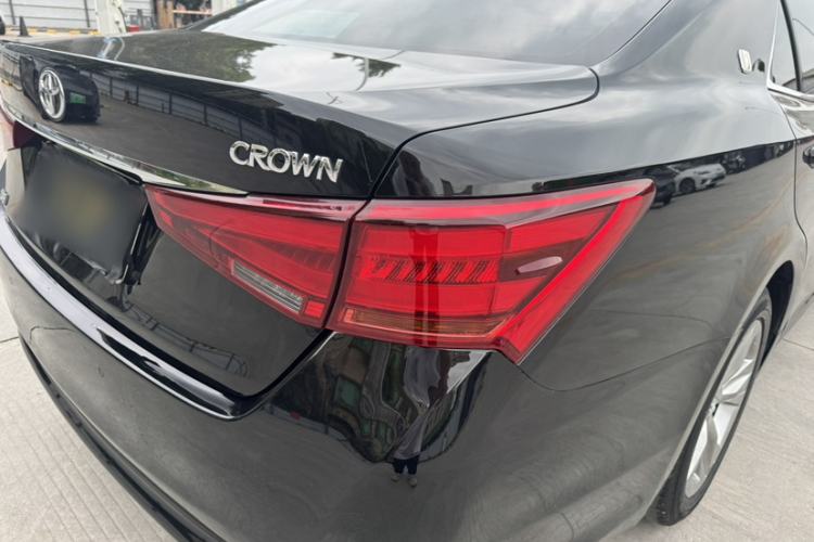Used Toyota Crown 2015 2.5L Smart Edition
