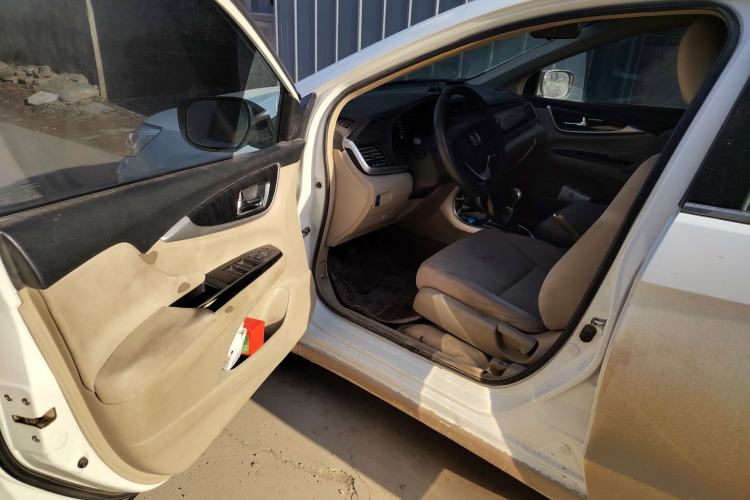 Used Honda Crider 2015 1.8L manual Comfort version