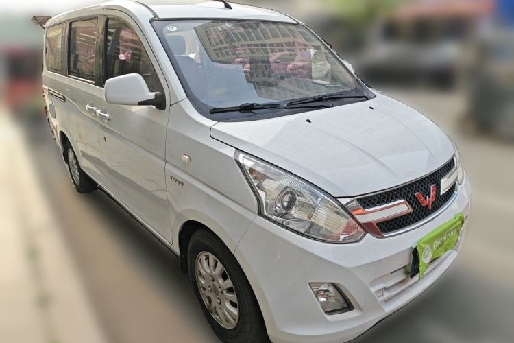Used Wuling Rongguang V 2016 1.5L Standard Version