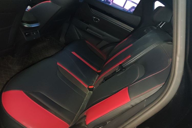 Used JETOUR Dashing i-DM 2023 1.5T DHT Lightning 01
