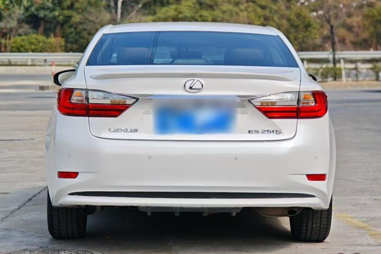 Used Lexus ES 2015 200 Elite Edition
